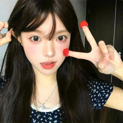 铜月亮封面