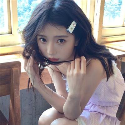 大小姐才不会玩格斗游戏封面